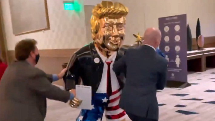 trump-golden-idol-feat.jpg?w=710