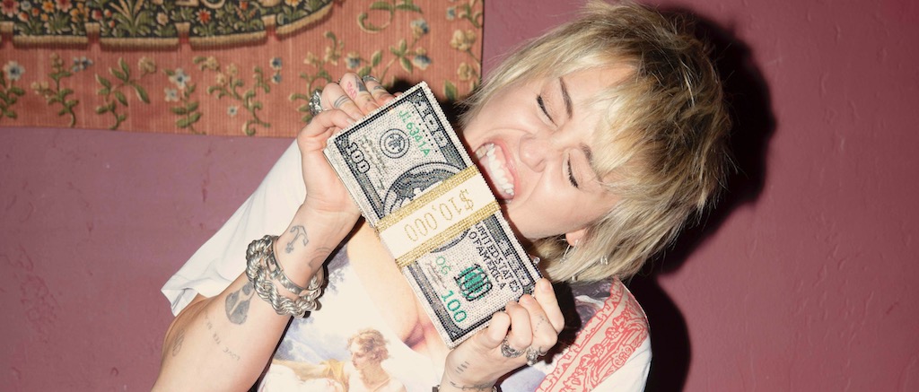 Miley-Cyrus-Cash-App-copy.jpeg
