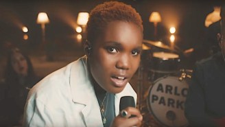 Arlo Parks Details The Importance Of ‘Hope’ In Her Soulful Performance On ‘Corden’