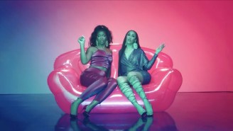 Ari Lennox And Queen Naija ‘Set Him Up’ In Their Vengeful New Video