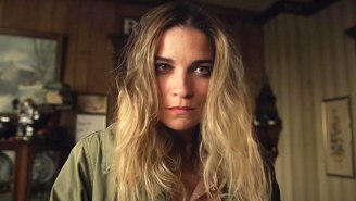 Annie Murphy Plays A Sitcom Housewife Who Wants To Kill Her Husband In The ‘Kevin Can F**k Himself’ Teaser