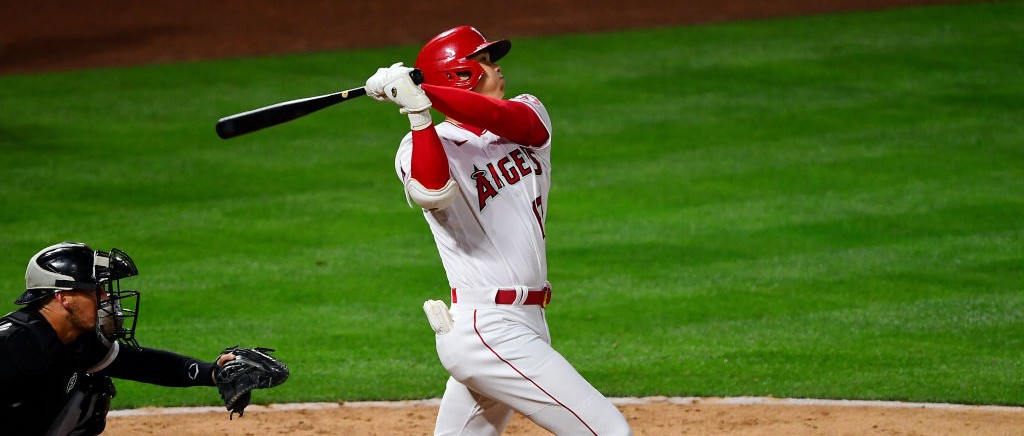 Shohei Ohtani Hit A Baseball To The Moon During His First Pitching ...