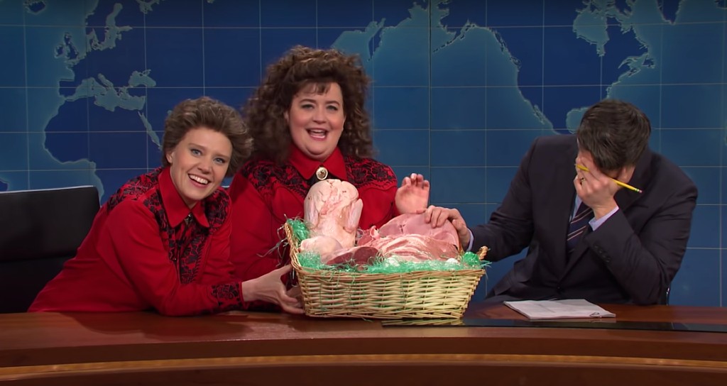 Kate McKinnon And Aidy Bryant Giggled Through An 'SNL' Raw Meat Sketch