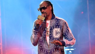 Snoop Dogg Teams Up With The Harlem Globetrotters For Their NFT Sitcom ‘Da Dogg Gone Gym’