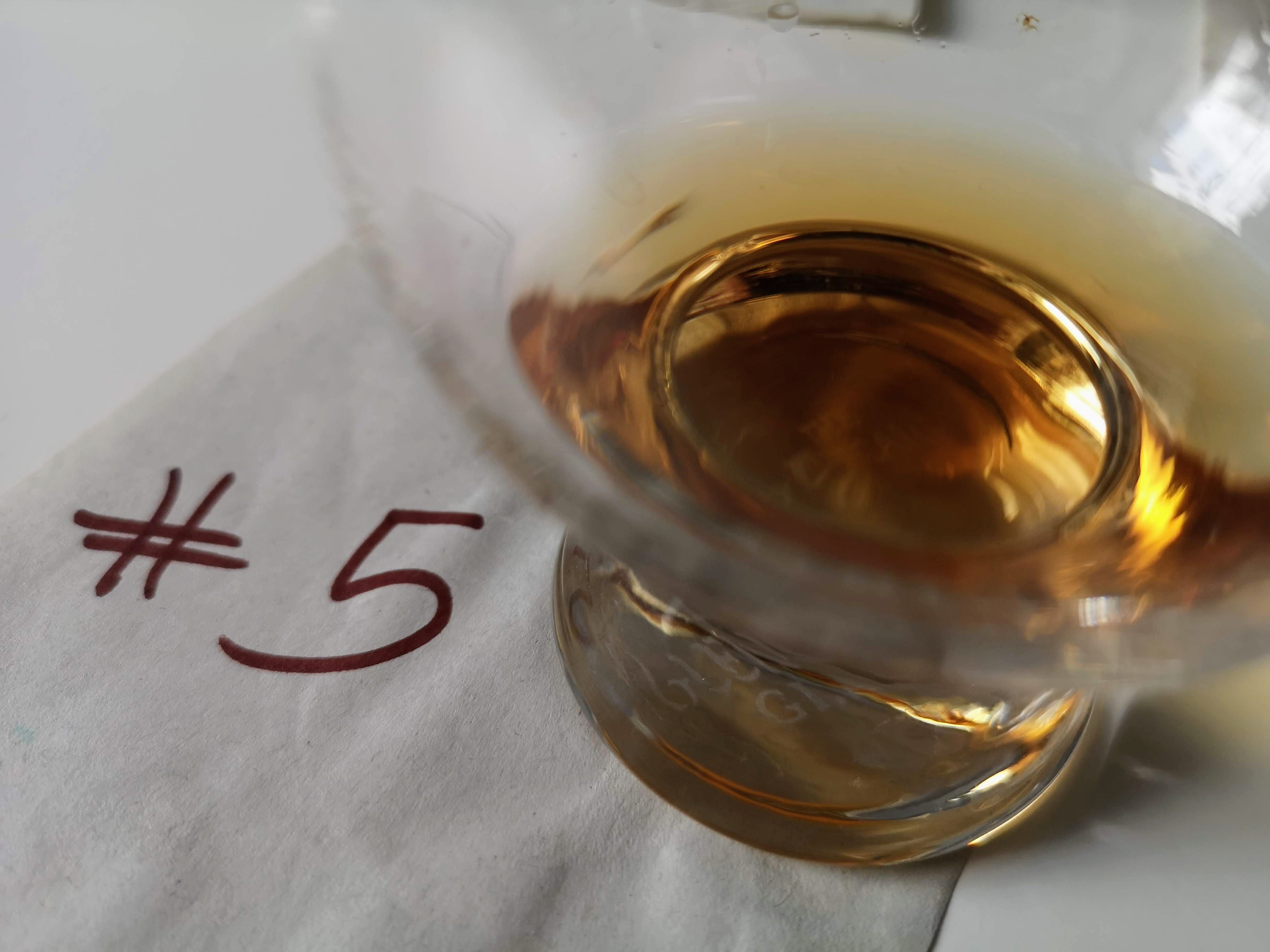 Single Barrel Bourbon Blind Taste Test: 8 Beloved Bottles, Ranked