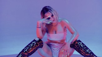 JoJo Doesn’t Want To Be A ‘Creature Of Habit’ In Her Hypnotic Video