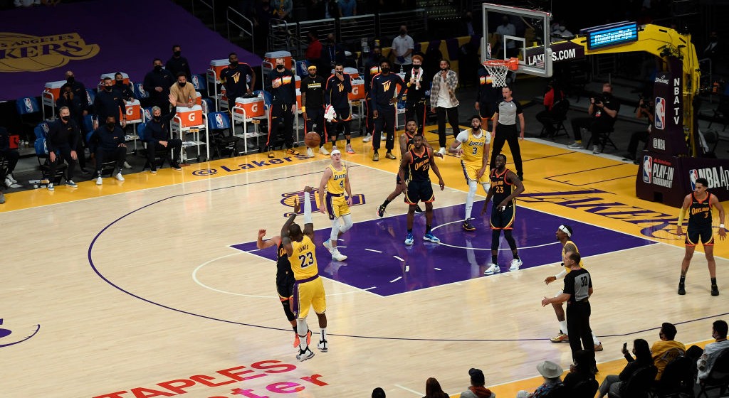 LeBron on his game-winning 3-pointer: I saw 3 rims, aimed at the