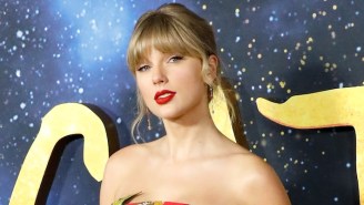 Taylor Swift Describes Why Songwriting Feels ‘So Magical And Mystical’ While Accepting An Award