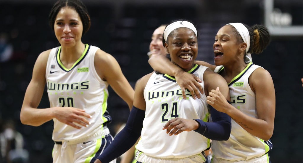 Arike Ogunbowale's Buzzer-Beating Three Gave Dallas A Win Over Seattle