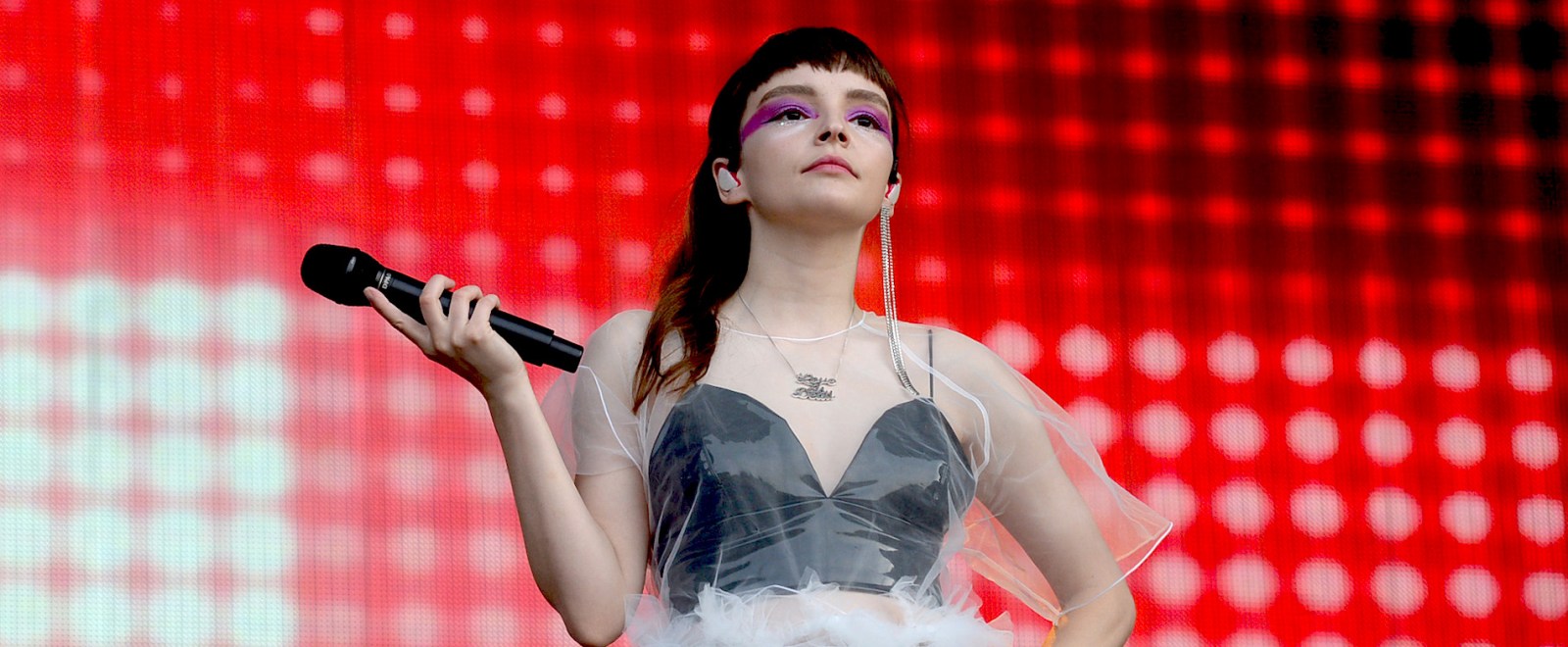 Chvrches Lauren Mayberry Reminisces About Being A Bad Journalist