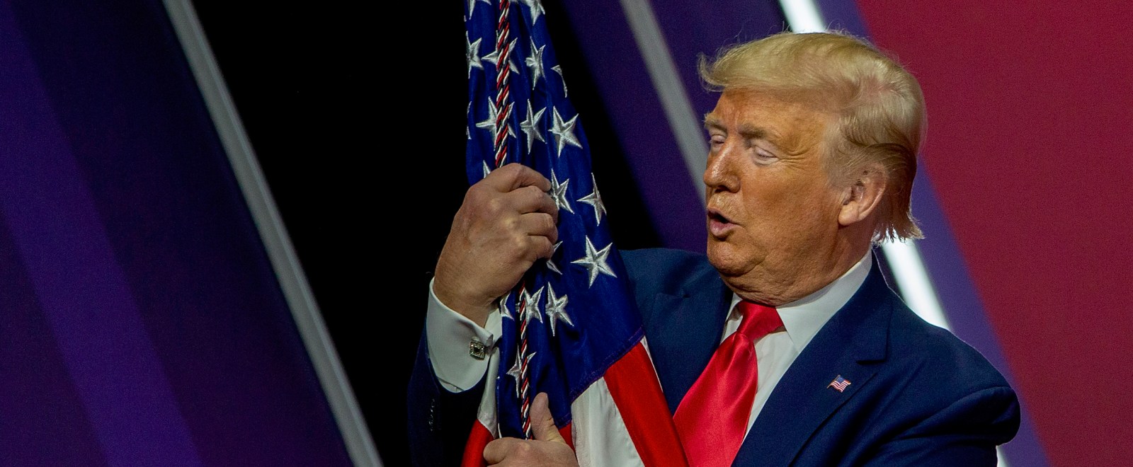 donald-trump-flag.jpg