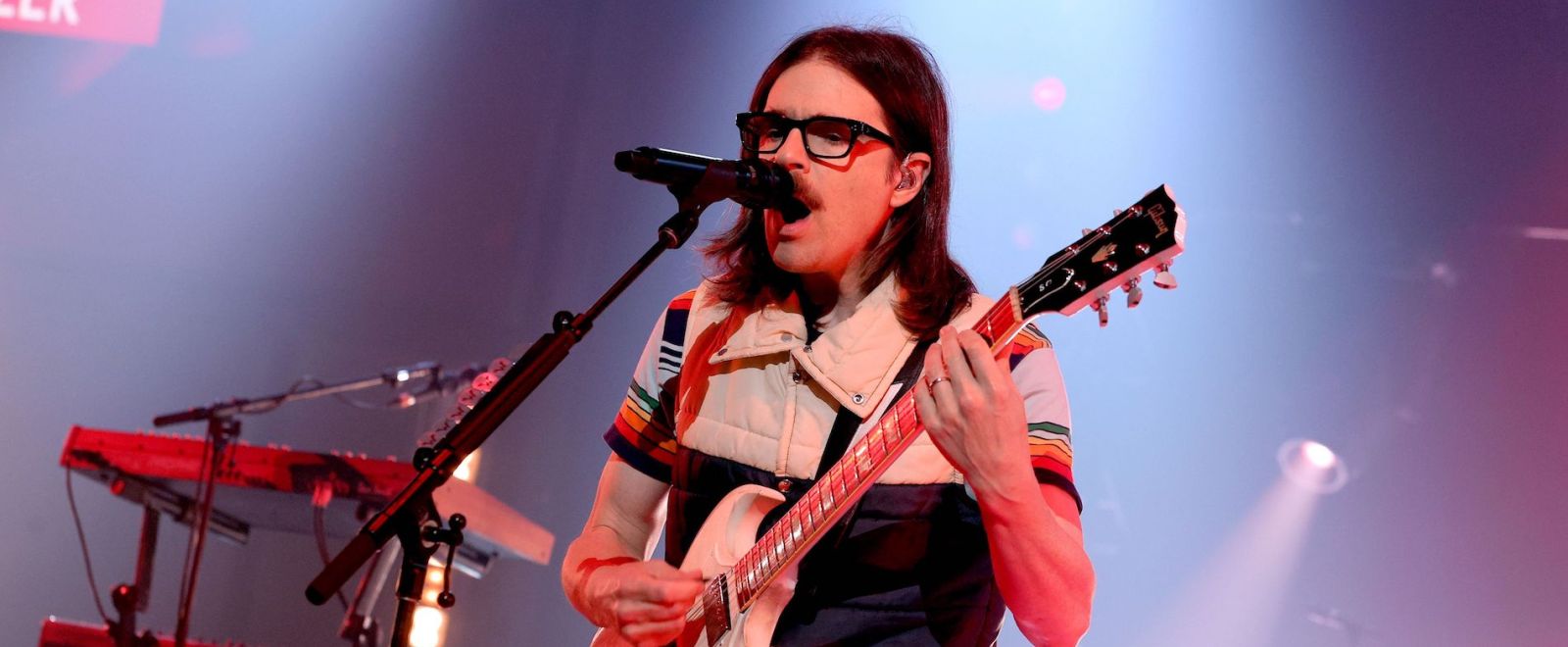 rivers-cuomo-weezer-getty-full.jpg