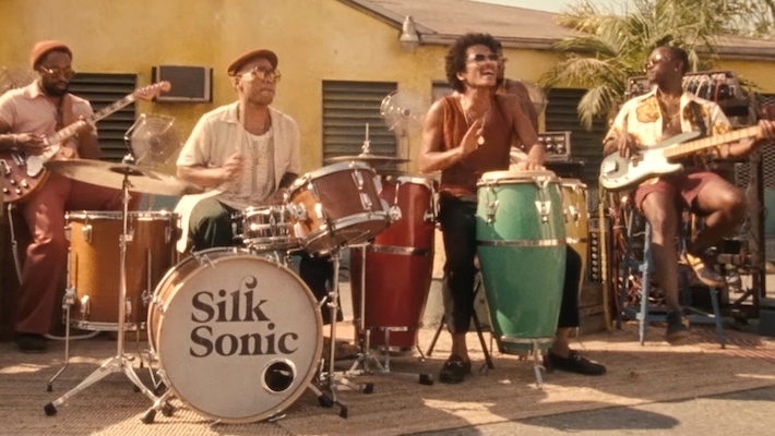 Silk Sonic -- "Skate"