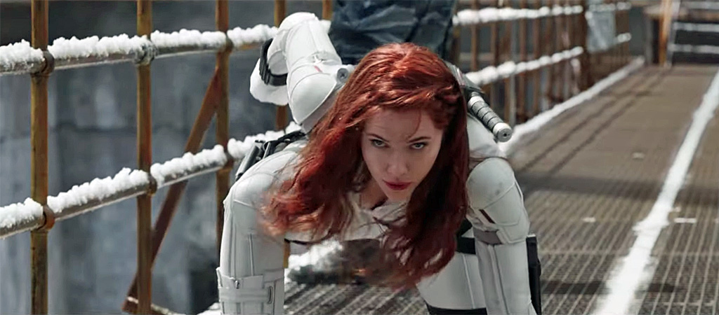 Florence Pugh Dunked On �Black Widow� Poses So Hard It�s