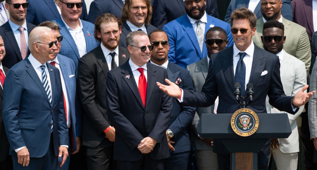 Visiting Biden at White House, Tom Brady pokes fun at Trump