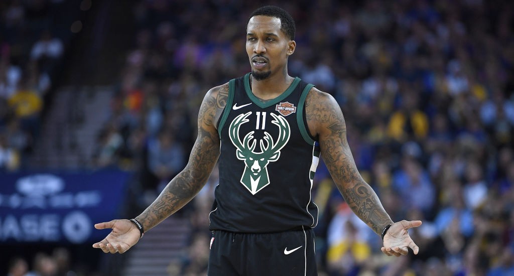 BUCKS ON PARADE! Former Baller Brandon Jennings Does The Absolute