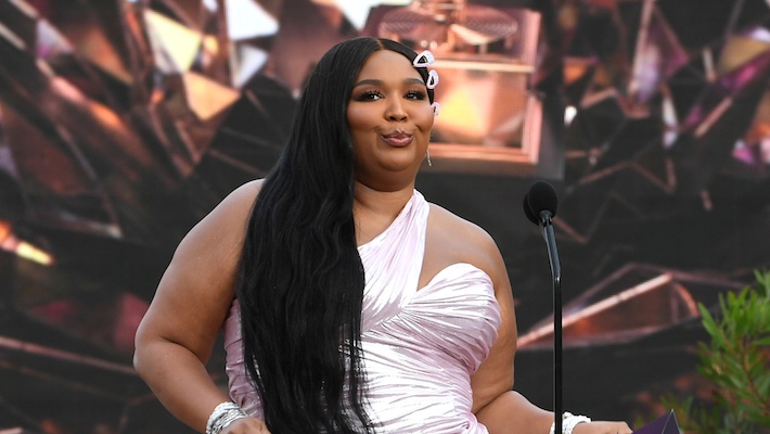 Is Lizzo dating Drake? Here's why singer name-dropped rapper on 'Rumors