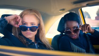 Kristen Bell And Kirby Howell-Baptiste Run A Multi-Million Dollar Coupon Scam In The ‘Queenpins’ Trailer