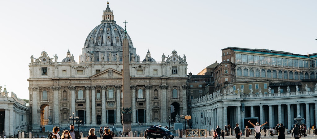 VATICAN-CITY-gabriella-clare-marino-Y6a-mUa24CA-unsplash-top.jpeg