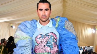Dan Levy’s Queer-Themed Outfit At The 2021 Met Gala Is Turning A Lot Of Heads