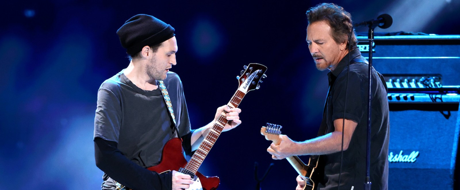 josh-klinghoffer-eddie-vedder-pearl-jam-getty-full.jpg