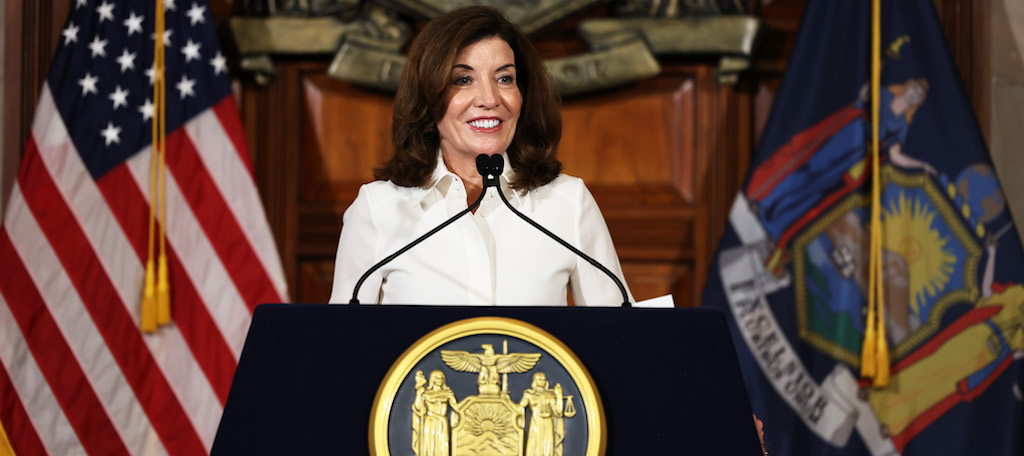 kathy-hochul-top.jpeg