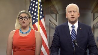 ‘SNL’ Tapped Cecily Strong To Do Her Best Kyrsten Sinema In Their Season Premiere Cold Open