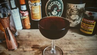 The Black Manhattan Is Our 2021 Thanksgiving Cocktail, Here’s The Recipe