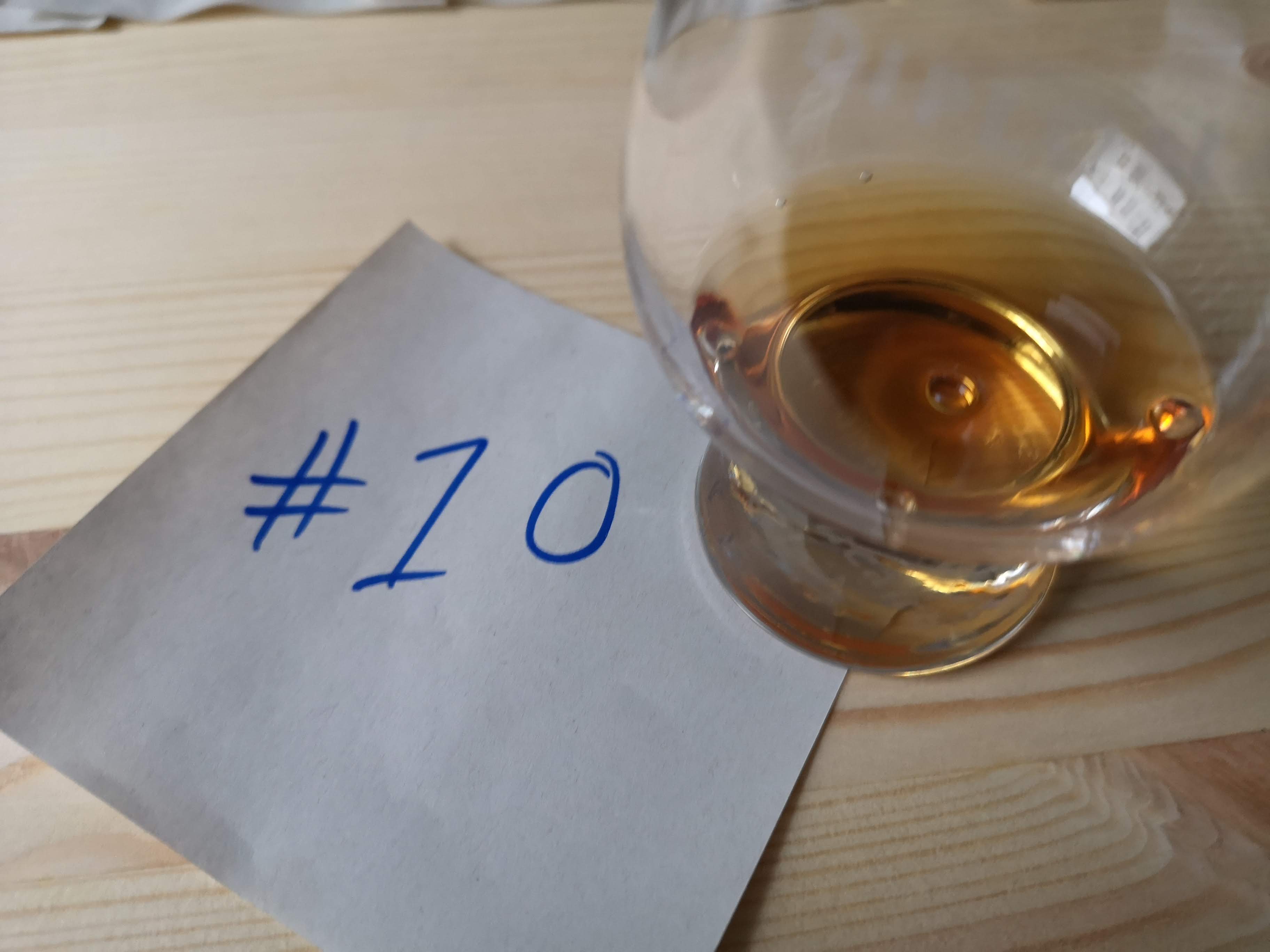 Bourbon Blind 10