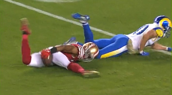 Ref says replay of controversial 49ers fumble was inconclusive 