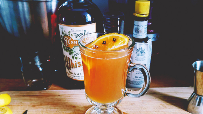 How to Make a Hot Toddy - Fresh Off The Grid
