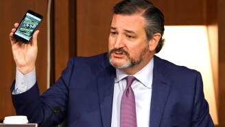 Ted Cruz Was Busted Checking Out All The People Dunking On Him On Twitter During The Supreme Court Hearing