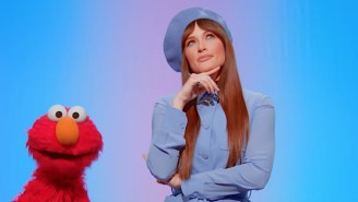 Kacey Musgraves Made A Cameo On ‘Sesame Street’ To Sing A Disco-Pop Banger About Colors
