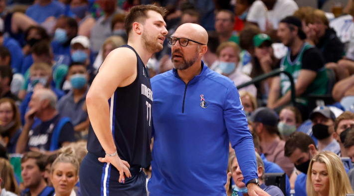 Padecky: In Game 1 vs. Warriors, Jason Kidd unable to get Mavericks to read  defense like he could