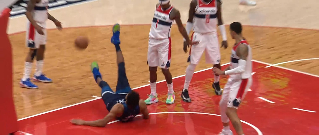 karl anthony towns fall