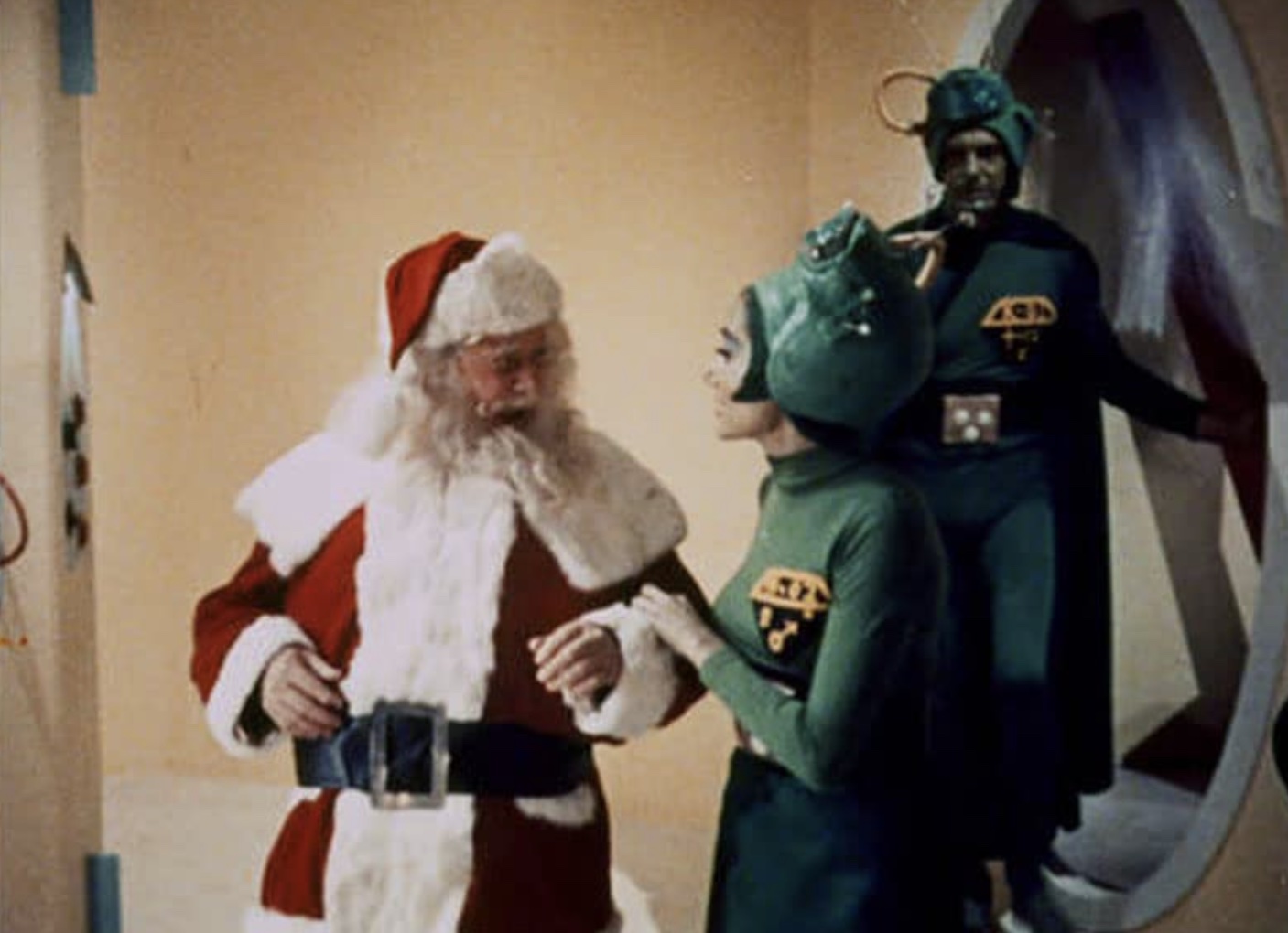 Santa Claus Conquers the Martian