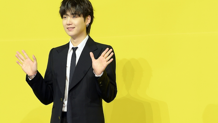 BTS' Suga And The Golden State Warriors Link Up In Japan