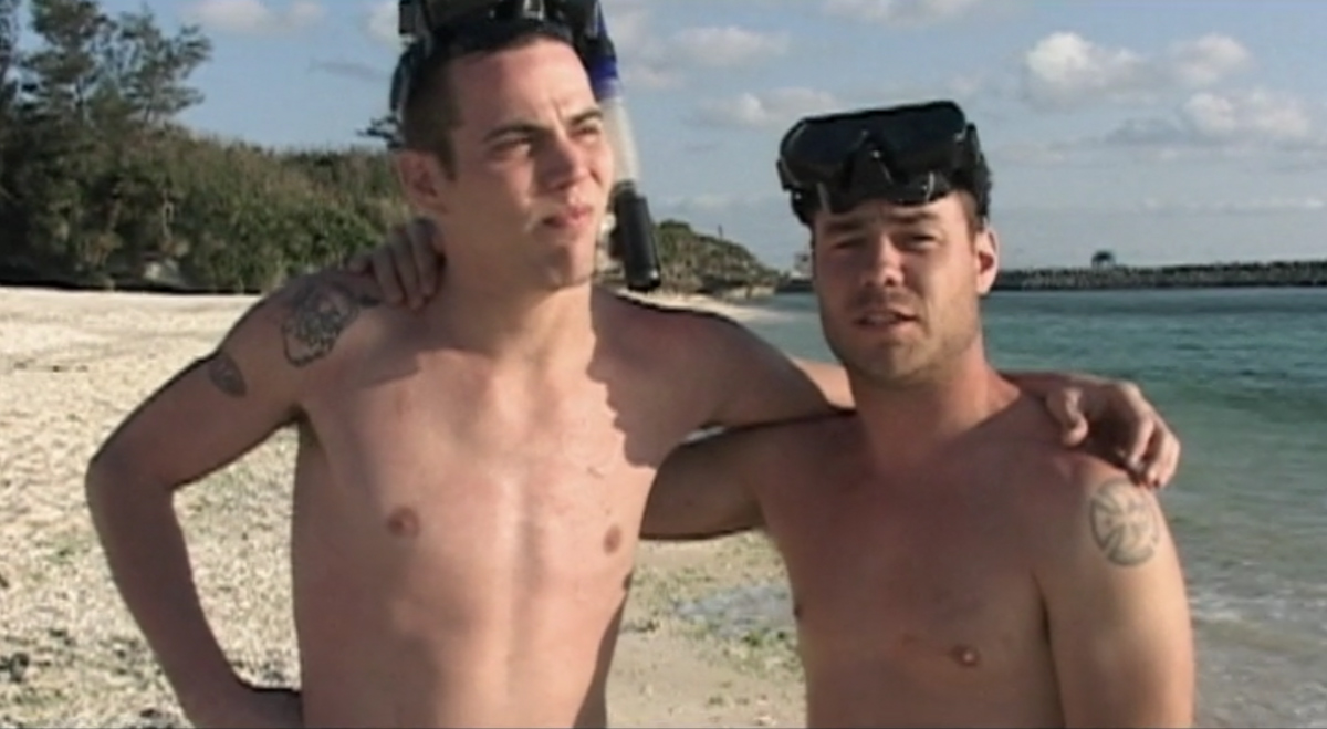 steve-o Chris Pontius- jackass sea cucumbers