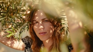 Melody’s Echo Chamber Announces A Long-Awaited New Album And Shares The Groovy ‘Looking Backward’