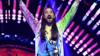 Steve Aoki Stopped His DJ Set To Pump NFTs, And No One Gave A Sh*t