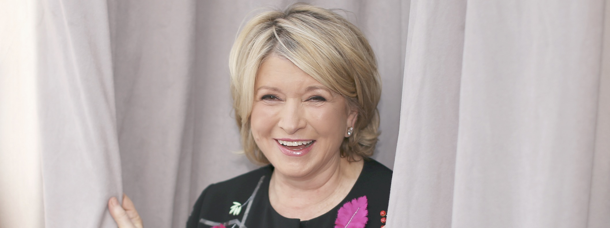 Martha Stewart Looks Amazing On SI Swimsuit Issue Cover martha-stewart-looks-amazing-on-si-swimsuit-issue-cover