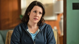 ‘Yellowjackets’ Star Melanie Lynskey Got Real While Pushing Back At Bodyshamers: ‘B*tch You Don’t See Me On My Peloton!’
