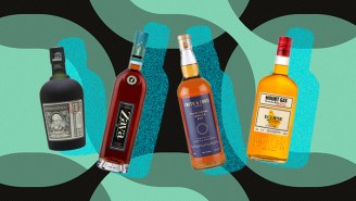 Bartenders Name The Absolute Best Rums To Mix With In Winter