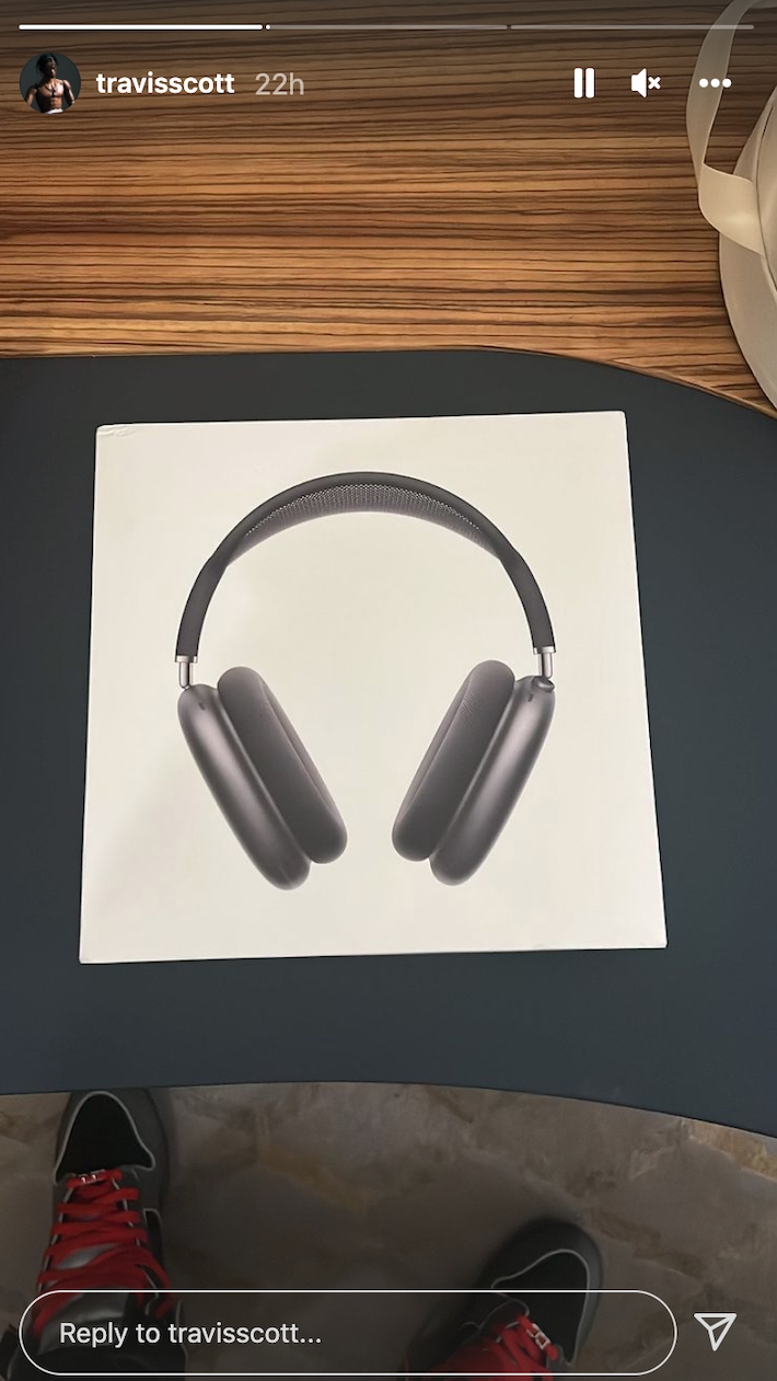 Travis Scott Headphones