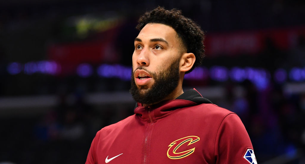 denzel valentine salary