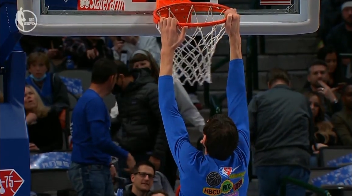 Boban Marjanovic Tried To Fix A Crooked Rim By Barely Jumping And Grabbing It