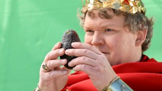 Andy Richter Lands The ‘Role Of A Lifetime’ In A New Super Bowl Ad For Mexican Avocados