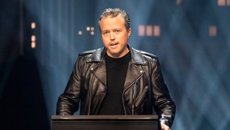Jason Isbell Celebrates Ten Years Of Sobriety And Explains How He Did It