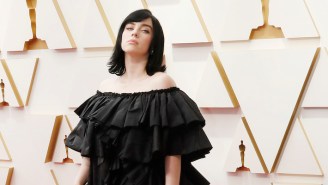 Billie Eilish Uses The Toilet In A TikTok Video Brushing Off Criticism Of Her Oscars Dress: ‘I Am Sh*tting Right Now’
