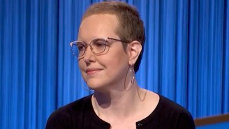 A ‘Jeopardy!’ Champion Took Off Her Wig To ‘Normalize’ What Cancer Recovery ‘Really Looks Like’